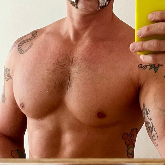 WINTER CLOSET CLOSE OUT!!!! - Picture 1 of 5